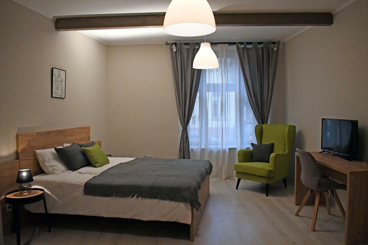 Vatus Apartmanhaz Vác Dış mekan fotoğraf